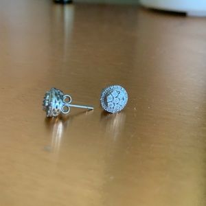 Diamond earrings 1/10